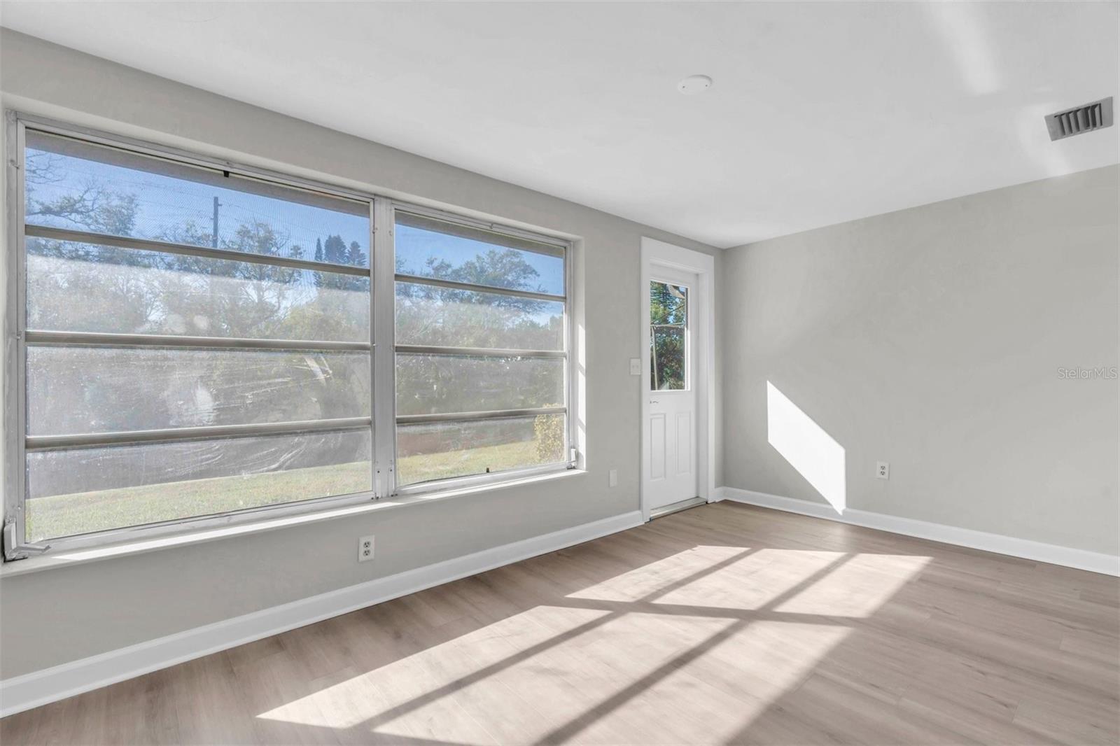 GARDENS BEACON SQUARE - Residential