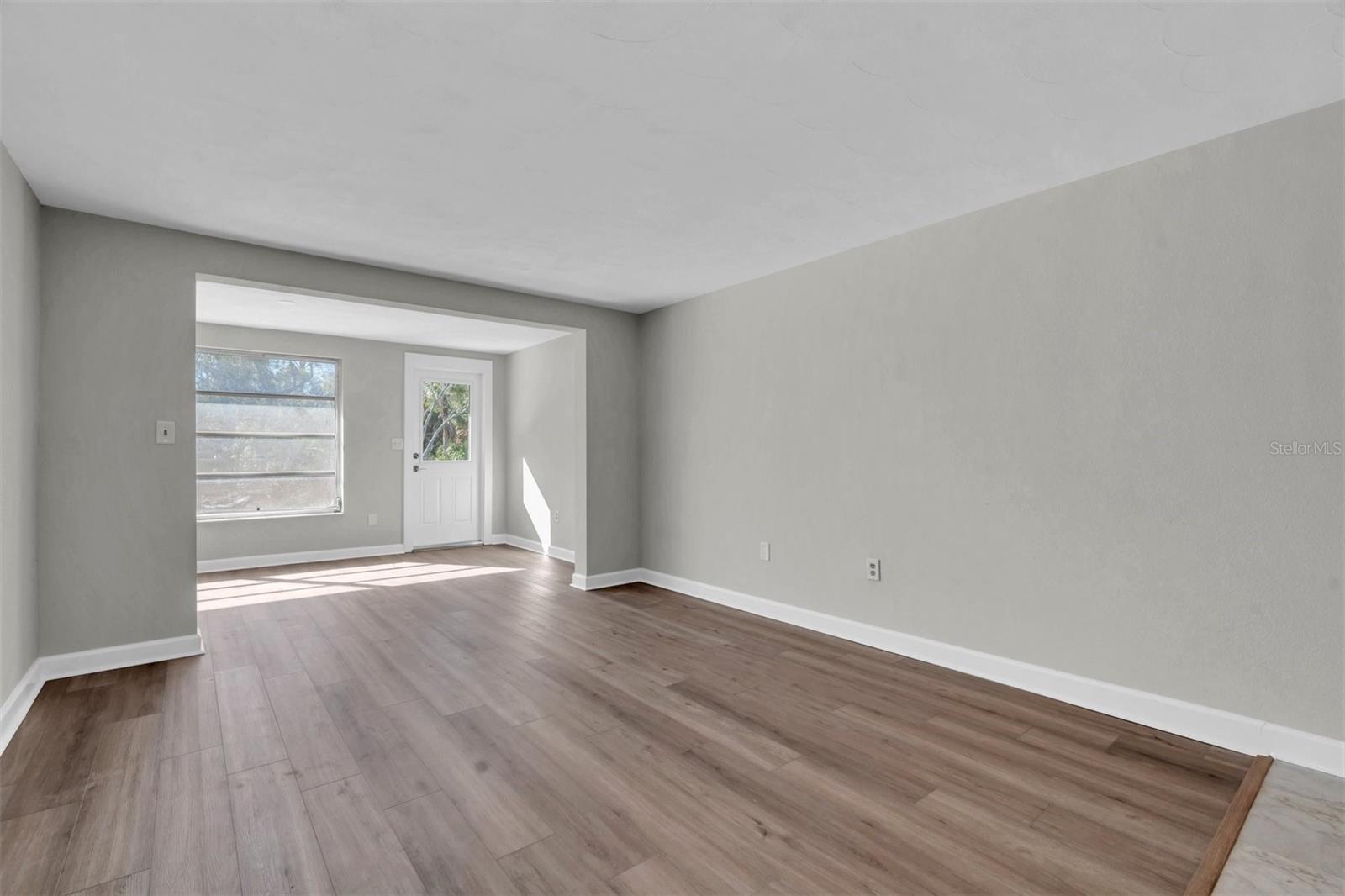 GARDENS BEACON SQUARE - Residential