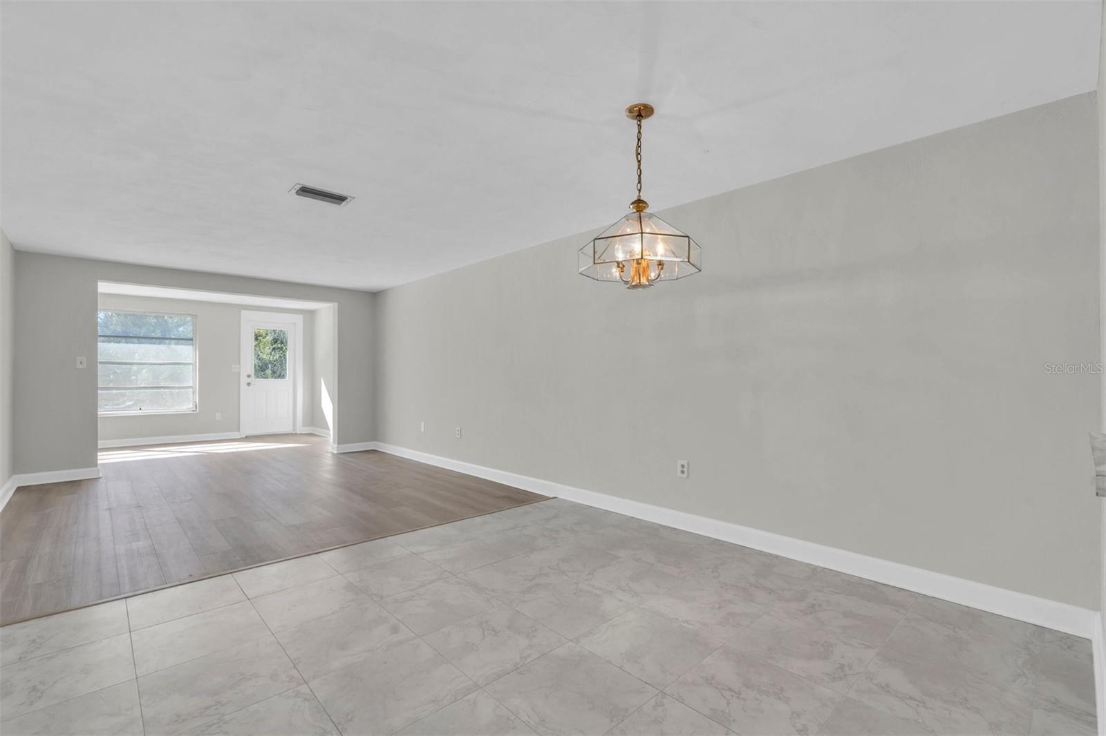 GARDENS BEACON SQUARE - Residential