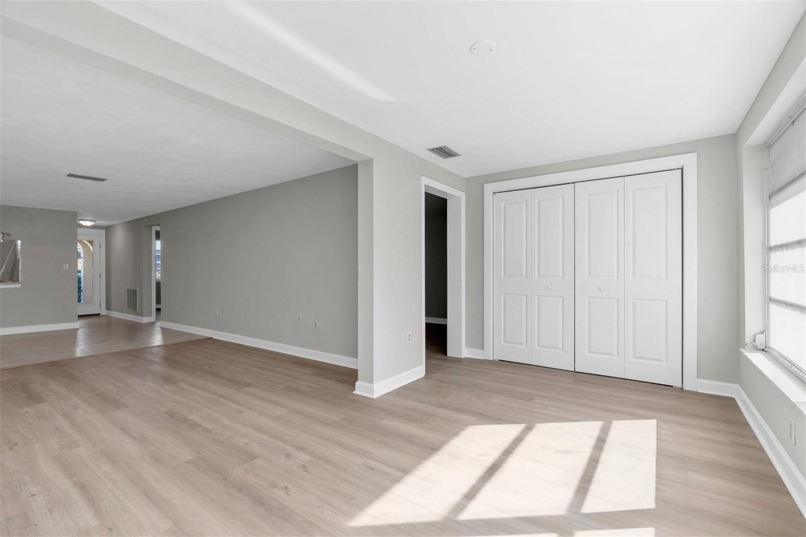 GARDENS BEACON SQUARE - Residential