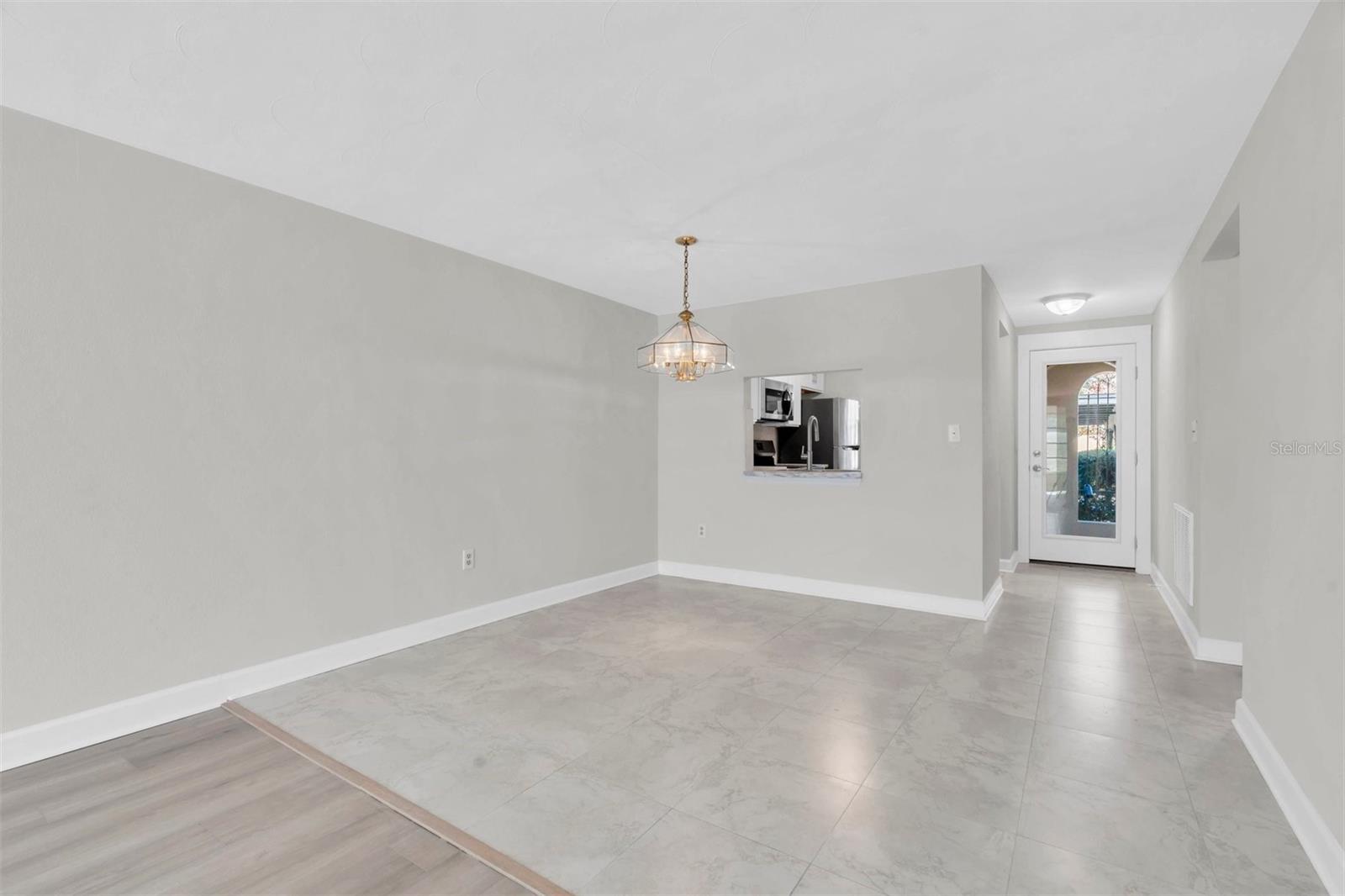 GARDENS BEACON SQUARE - Residential