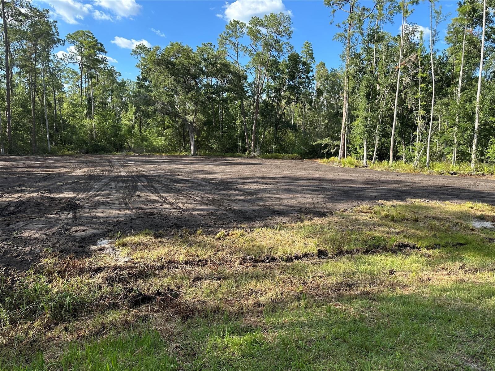 WOODS RANCHING TRACTS - Land