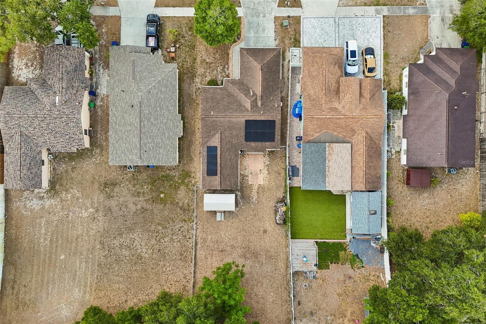 RIVER BLUFFS - Residential