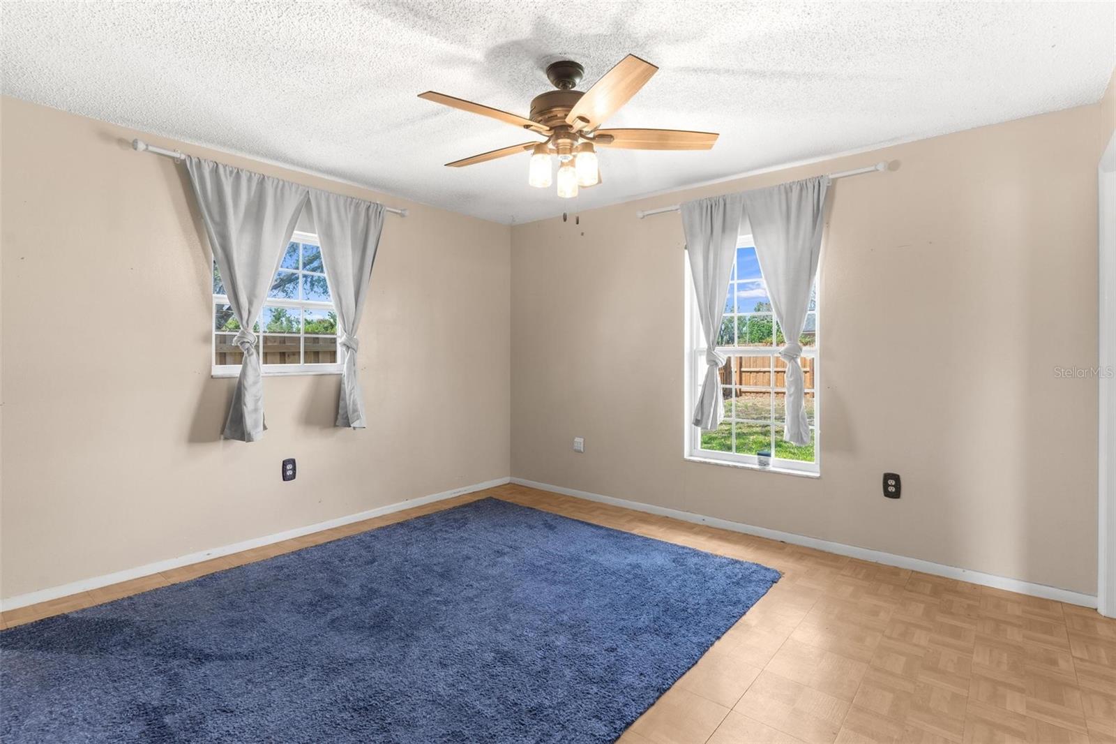 TAVARES WOODLEA SUB - Residential