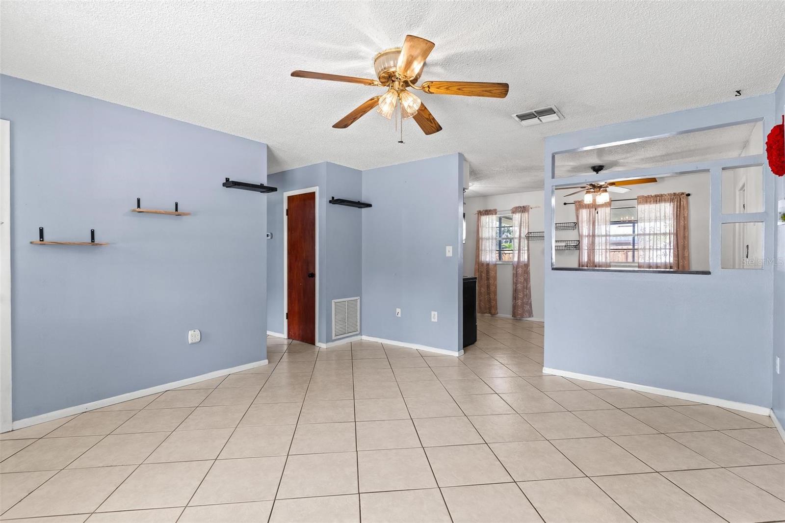 TAVARES WOODLEA SUB - Residential