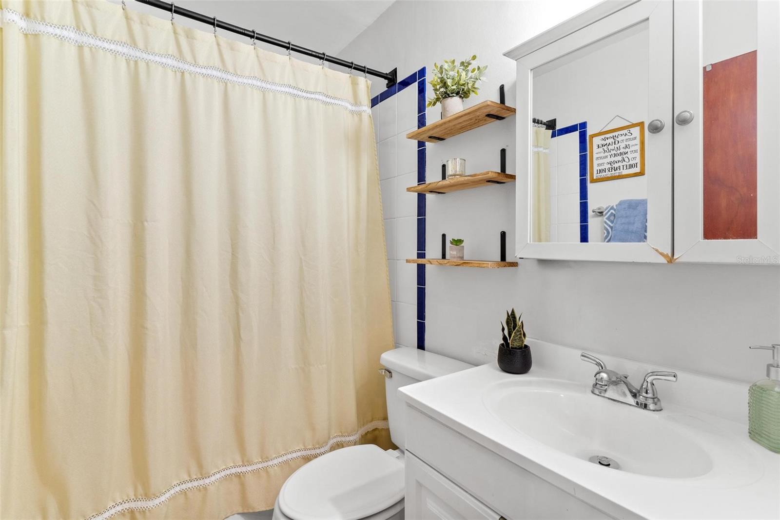 TAVARES WOODLEA SUB - Residential