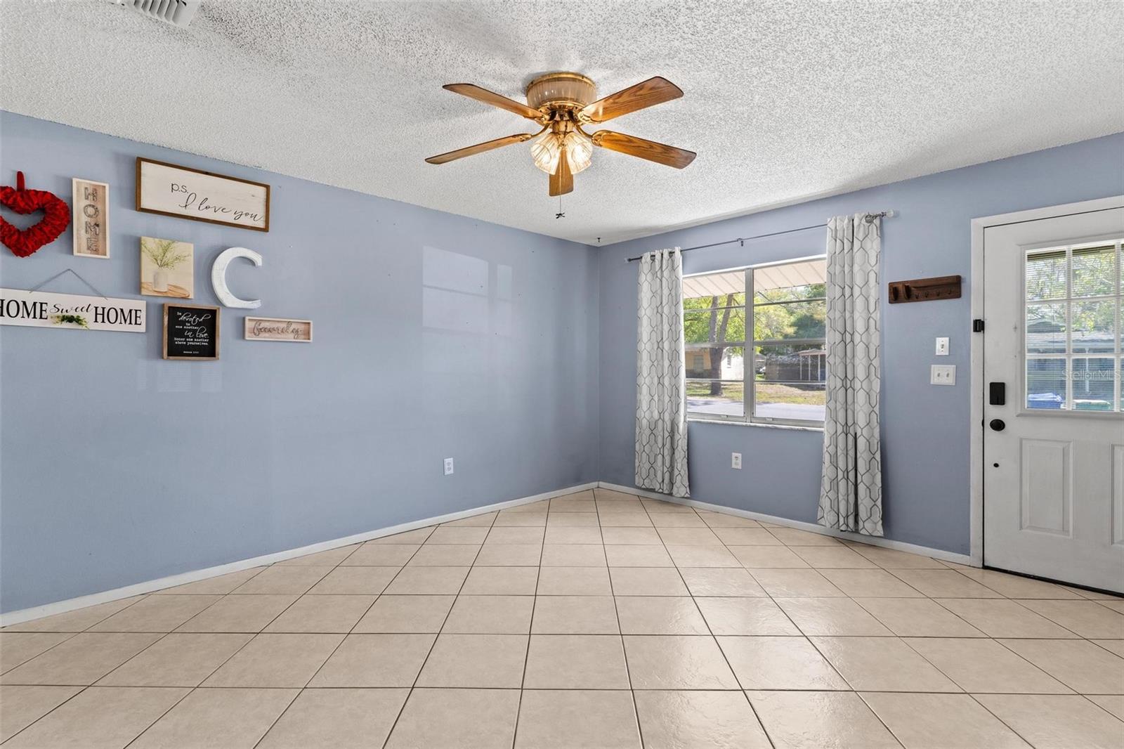 TAVARES WOODLEA SUB - Residential