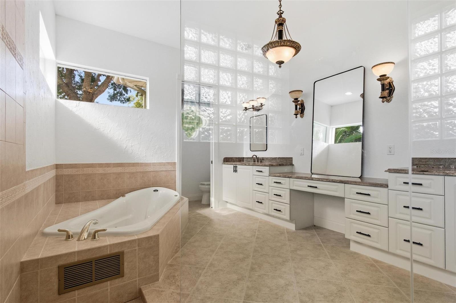 GRAND HAVEN - Residential