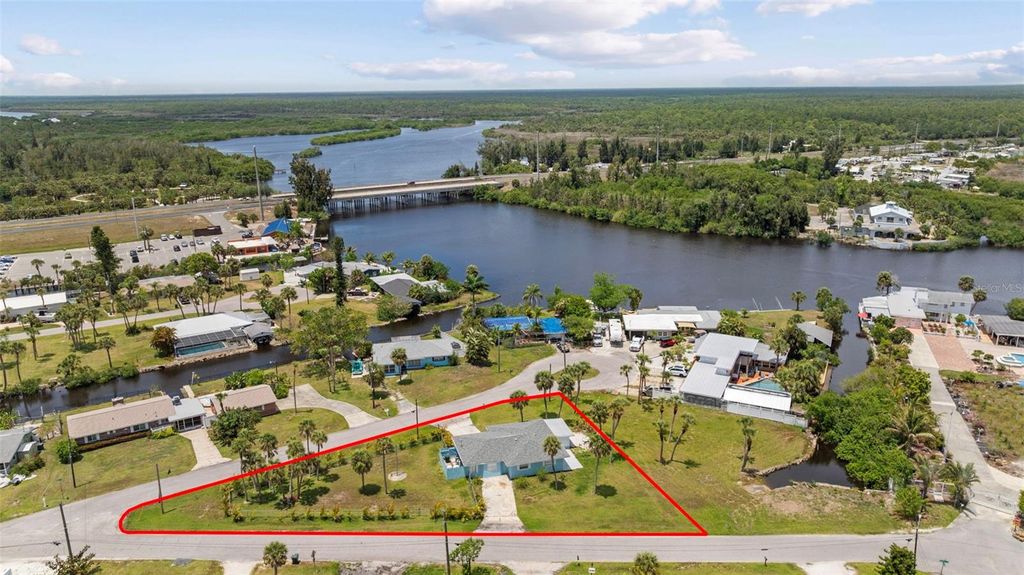 Photo of 112 Rose Street, Venice, FL 34293 (MLS # TB8508849)