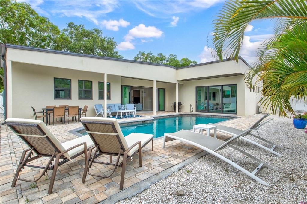 HARTLAND PARK - Residential Lease