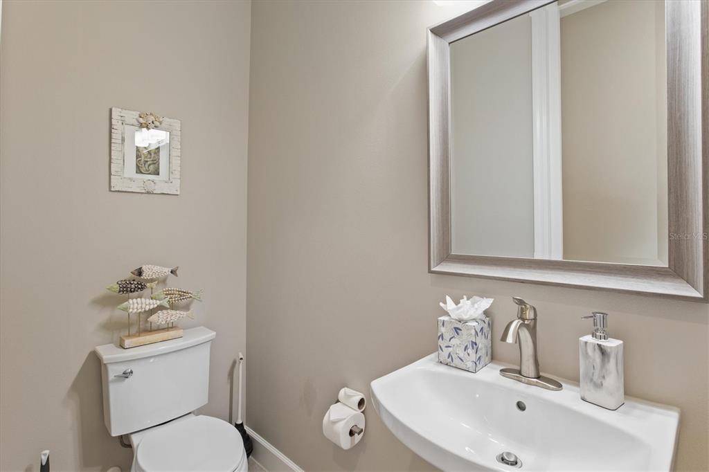 HARTLAND PARK - Residential Lease