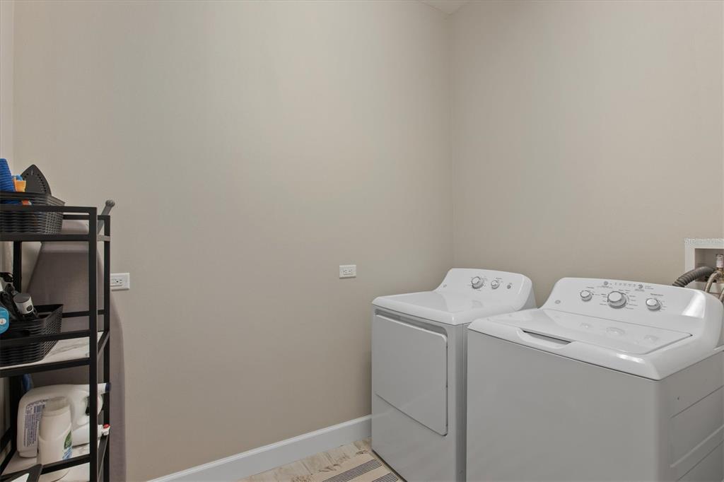 HARTLAND PARK - Residential Lease