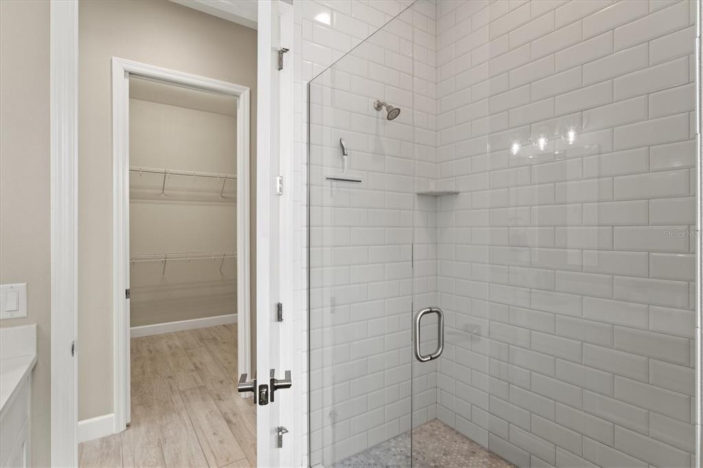 HARTLAND PARK - Residential Lease