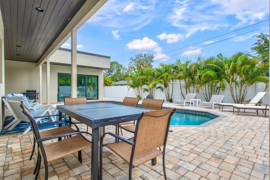 HARTLAND PARK - Residential Lease