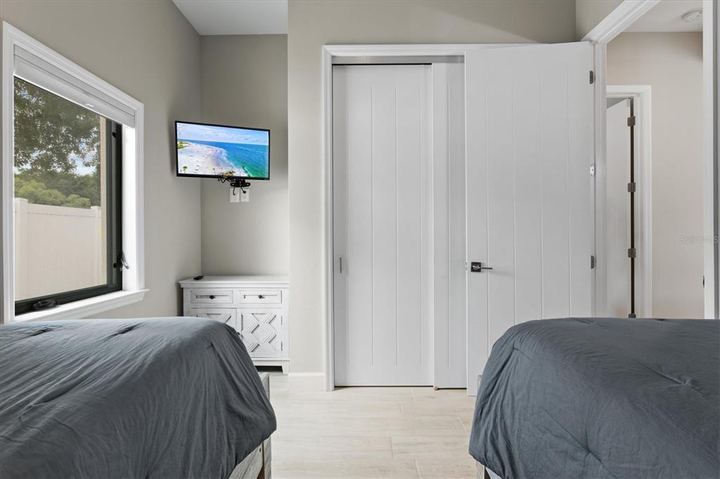 HARTLAND PARK - Residential Lease