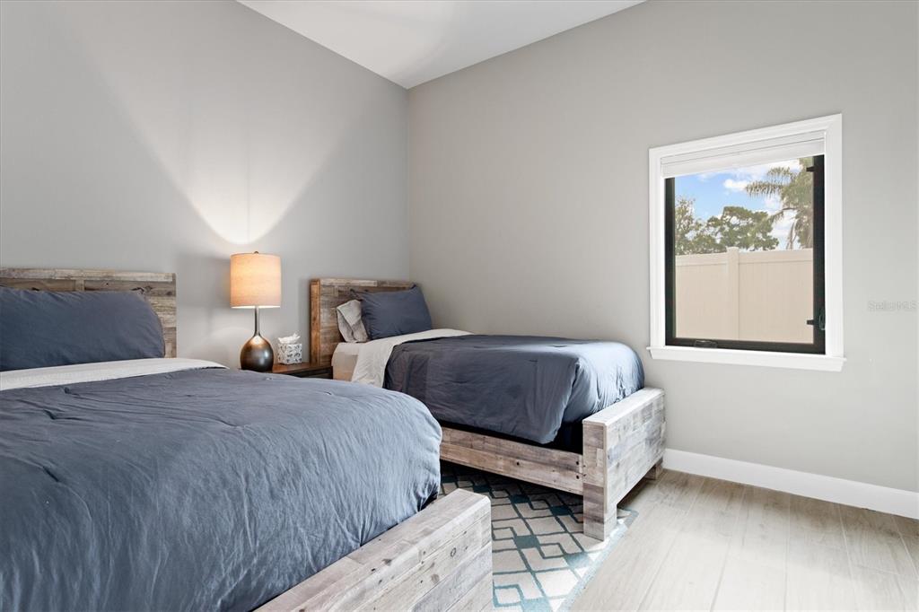 HARTLAND PARK - Residential Lease