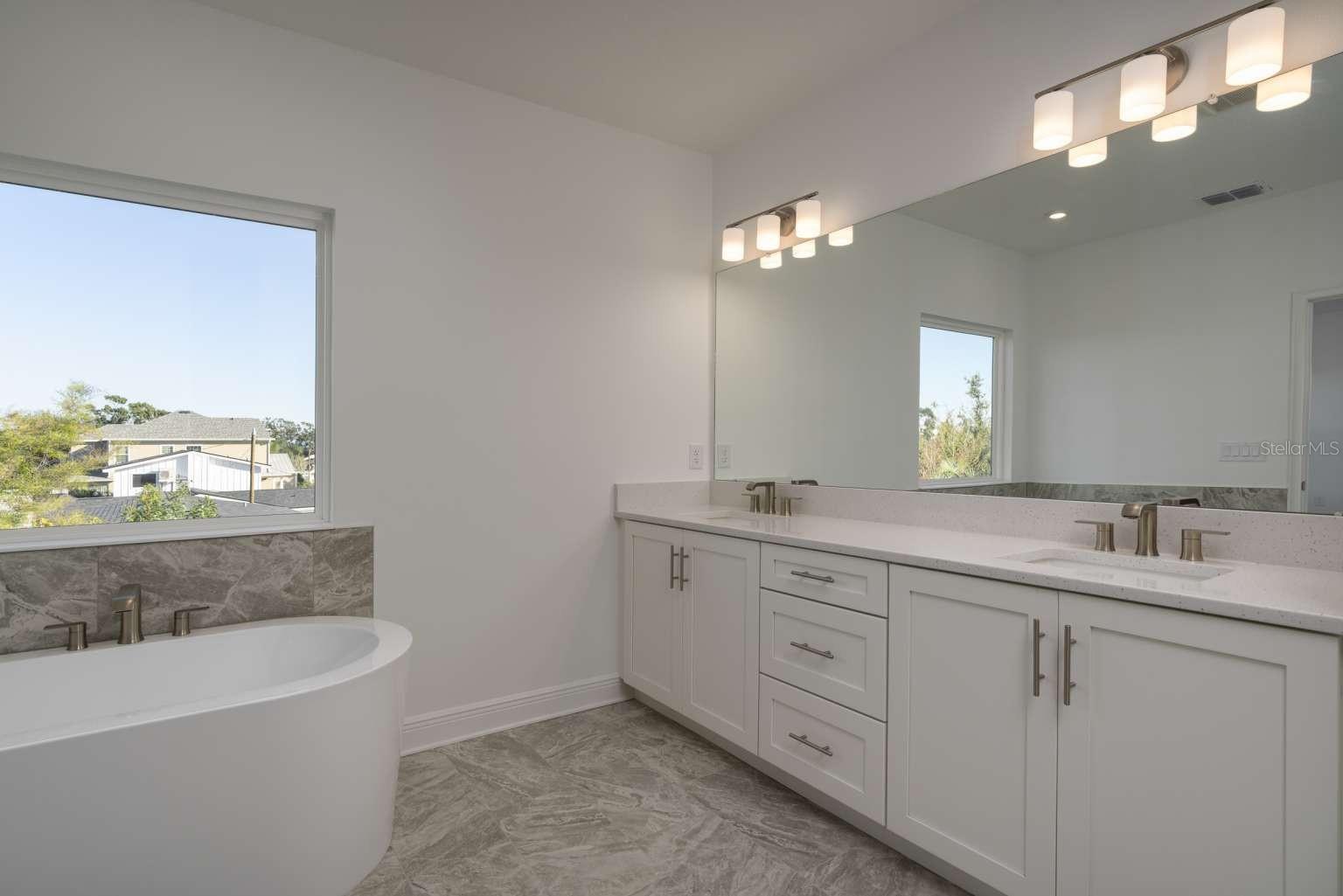 SNELL ISLE BRIGHTWATERS SEC 2 - Residential