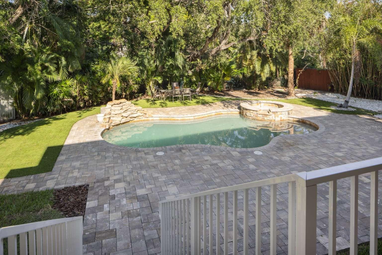 SNELL ISLE BRIGHTWATERS SEC 2 - Residential