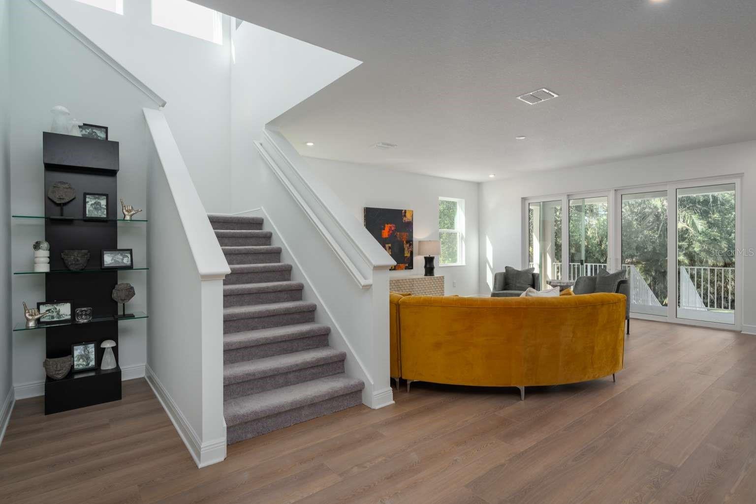 SNELL ISLE BRIGHTWATERS SEC 2 - Residential