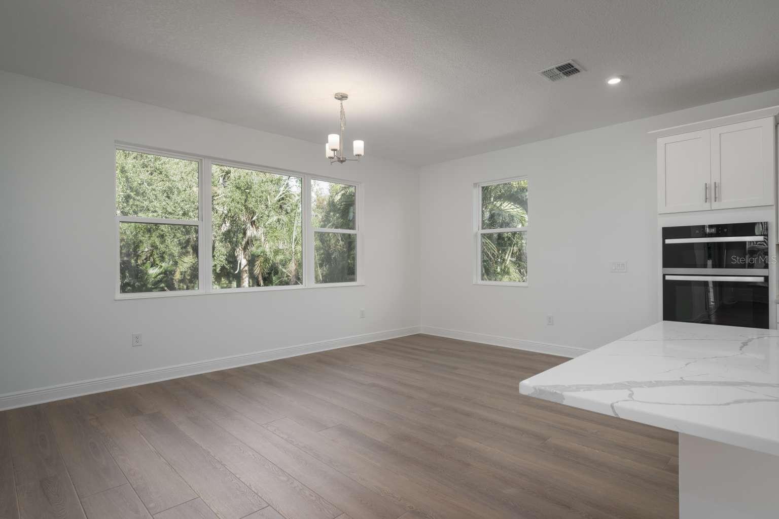 SNELL ISLE BRIGHTWATERS SEC 2 - Residential