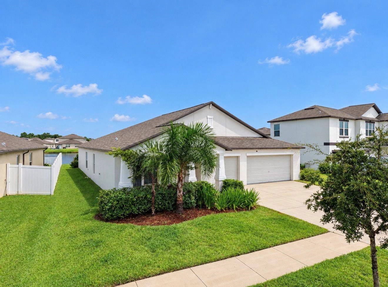 11911 FIELD THISTLE COURT