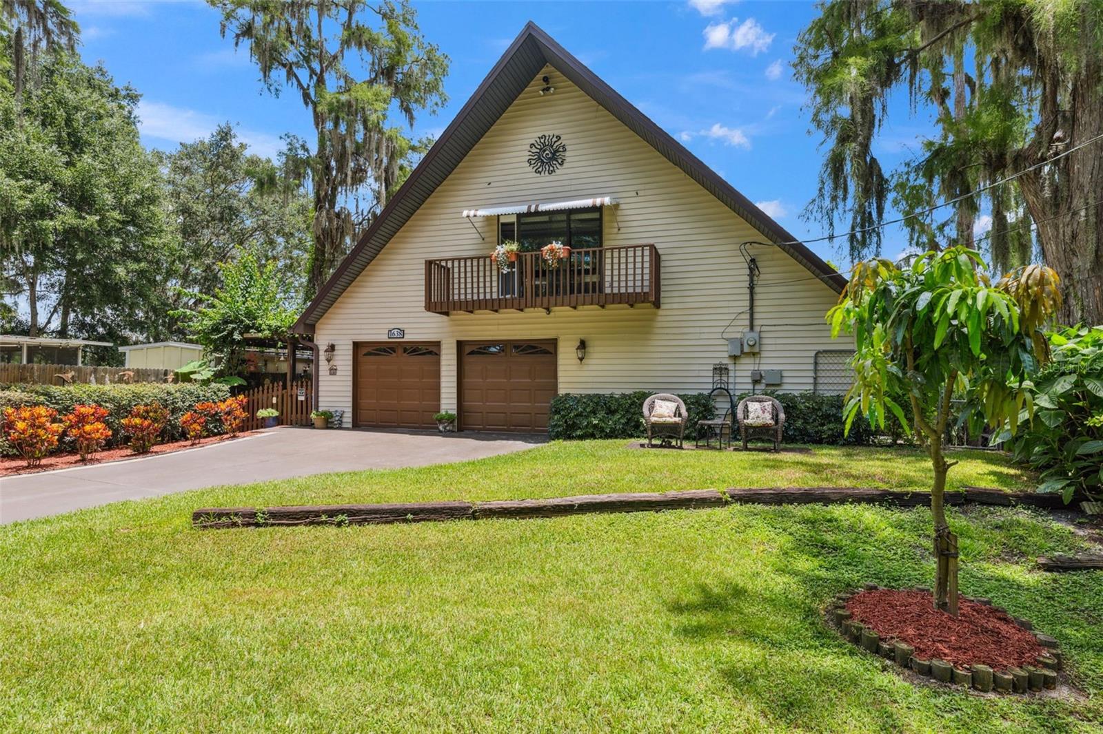 1638 BEACHWAY LANE