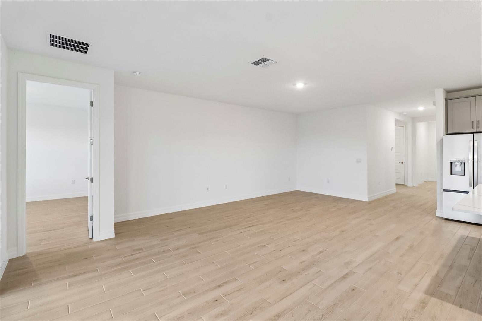 3949 KENNEBUNK LOOP