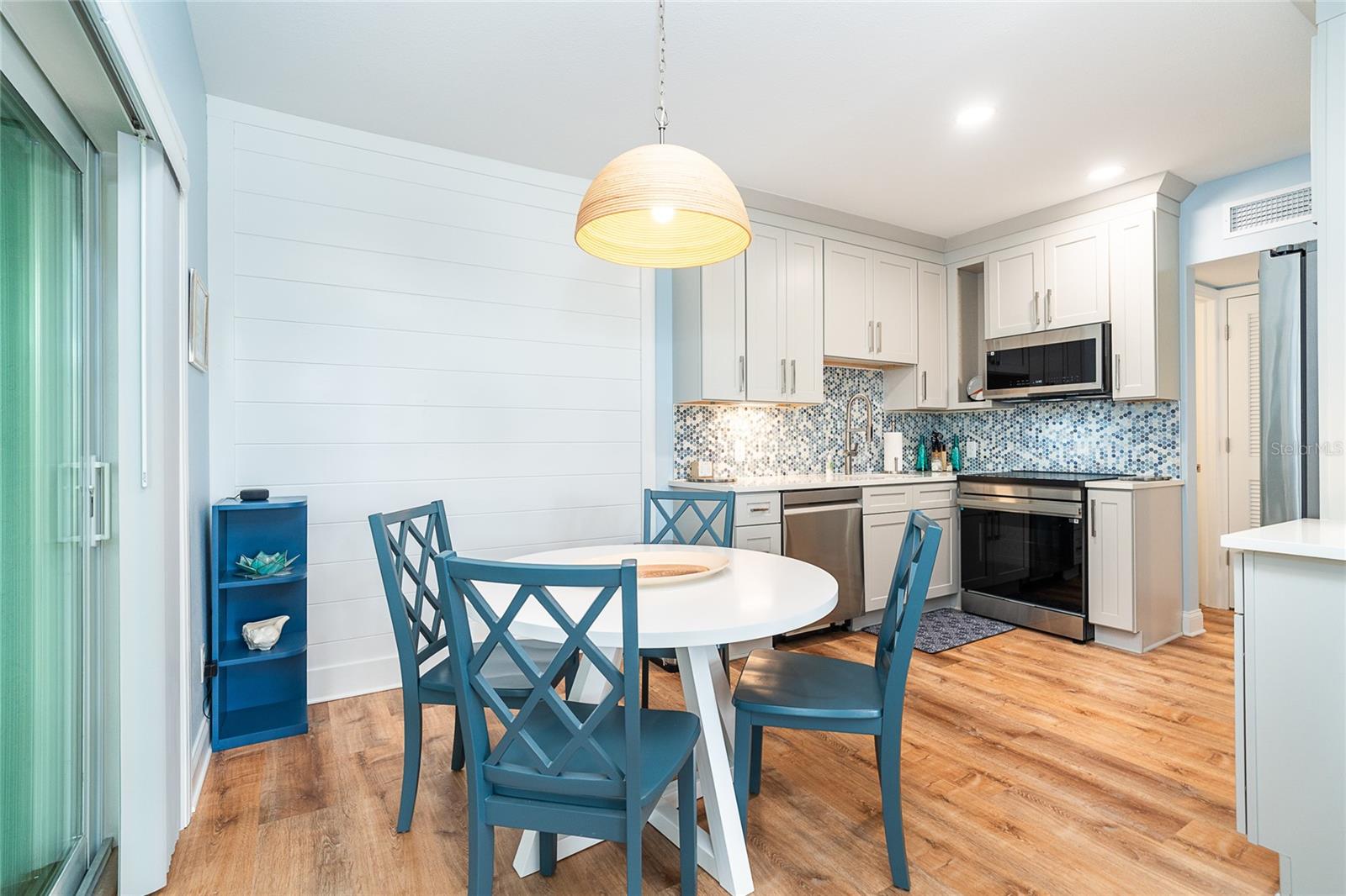 OAKWATER COVE - Residential