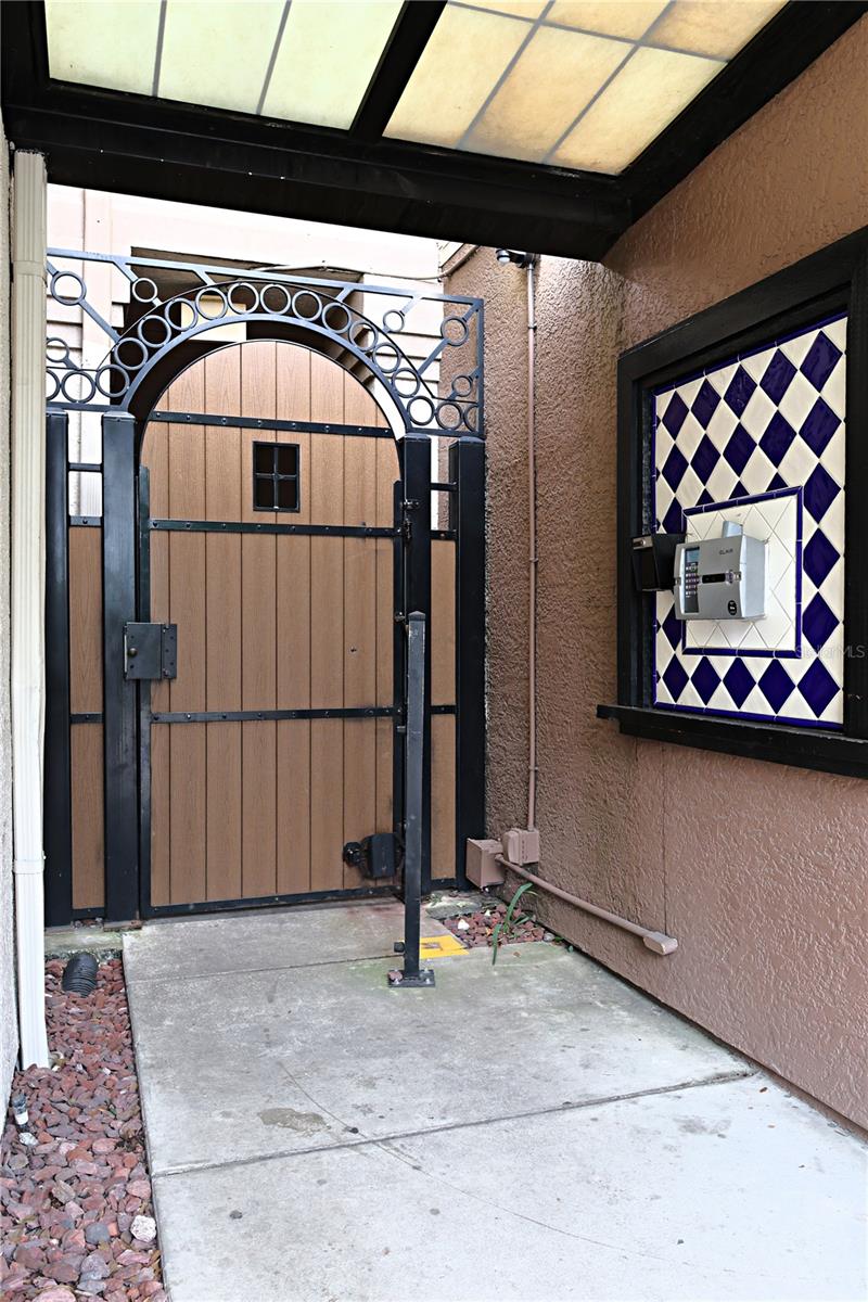 THE MADISON AT SOHO CONDOMINIU - Residential Lease