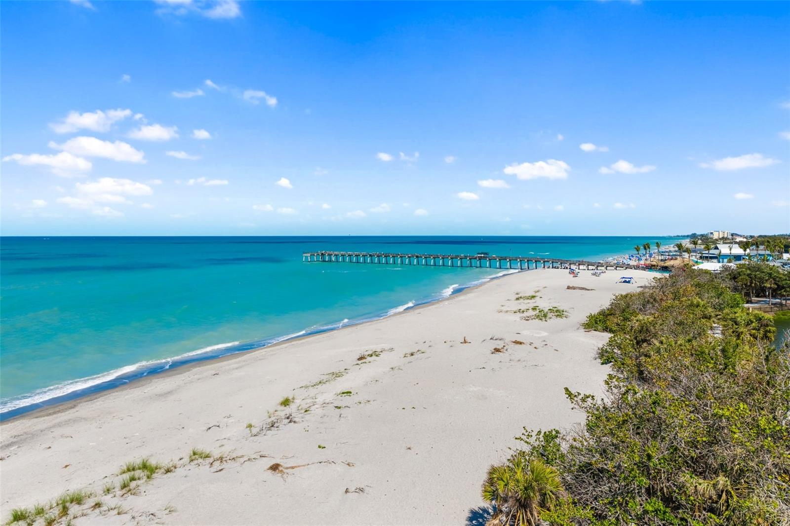 VENICE GARDENS - Residential Lease