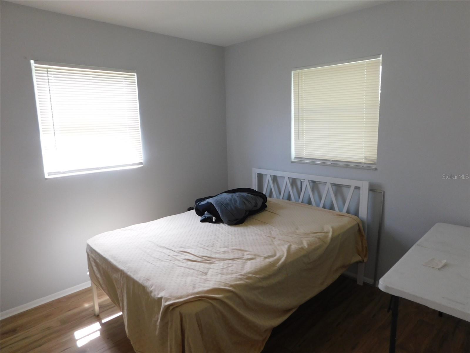 VENICE GARDENS - Residential Lease