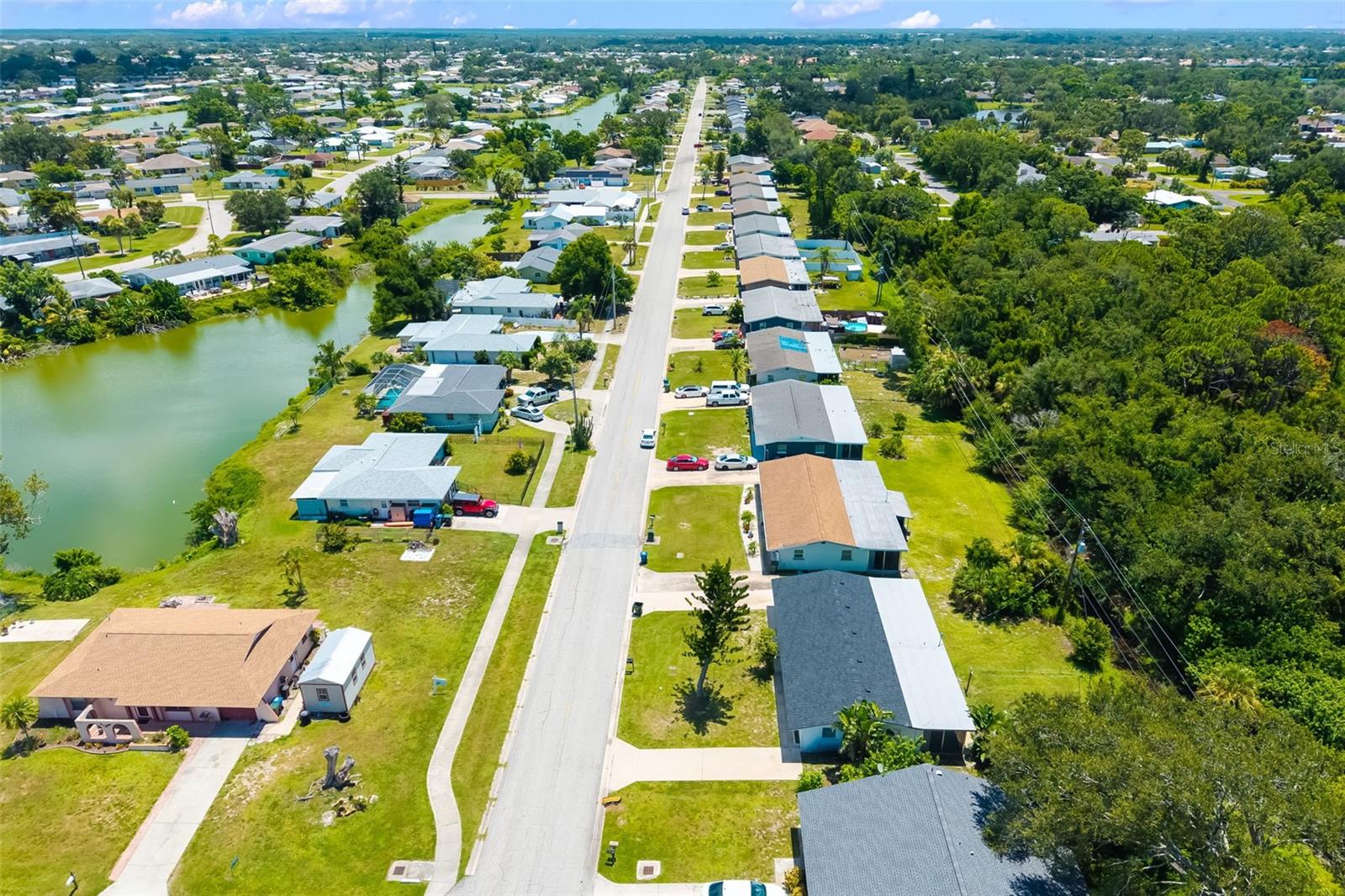 VENICE GARDENS - Residential Lease