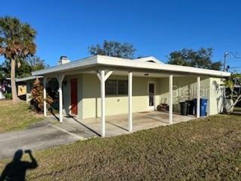 A home in SARASOTA