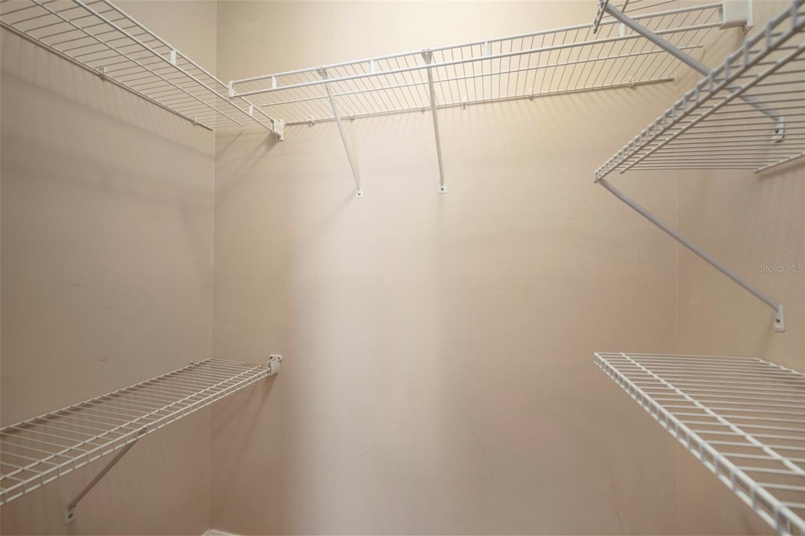 MEADOW POINTE PRCL 16 UNIT 3A - Residential Lease