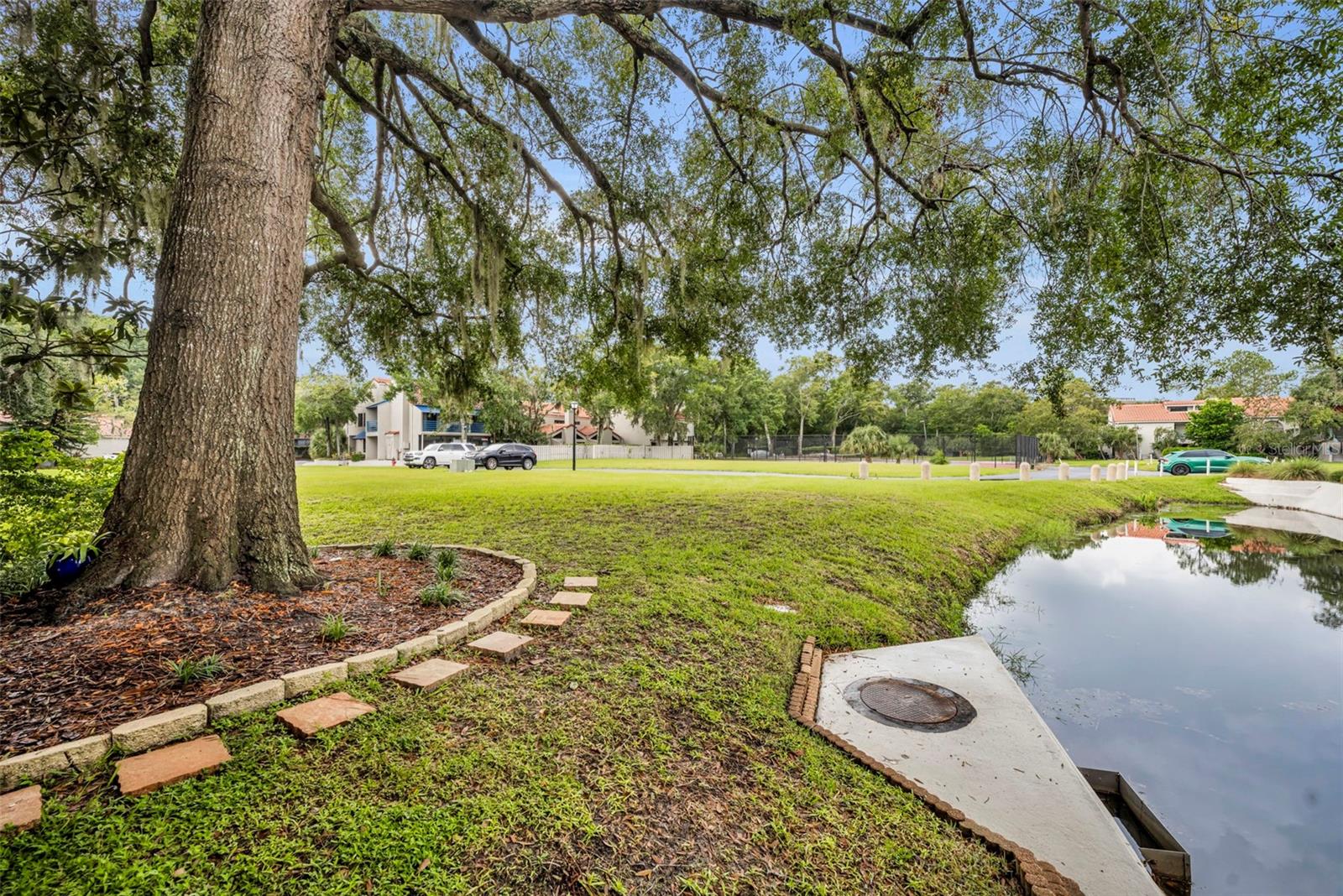SUN BAY CLUB CONDO - Residential