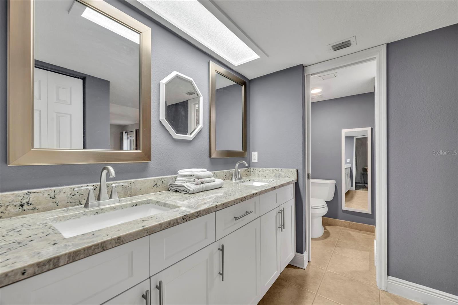 SUN BAY CLUB CONDO - Residential