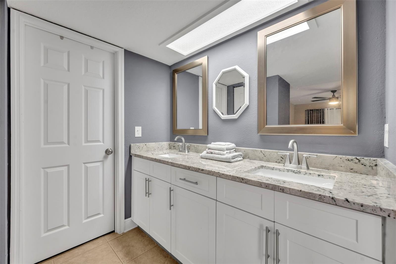 SUN BAY CLUB CONDO - Residential