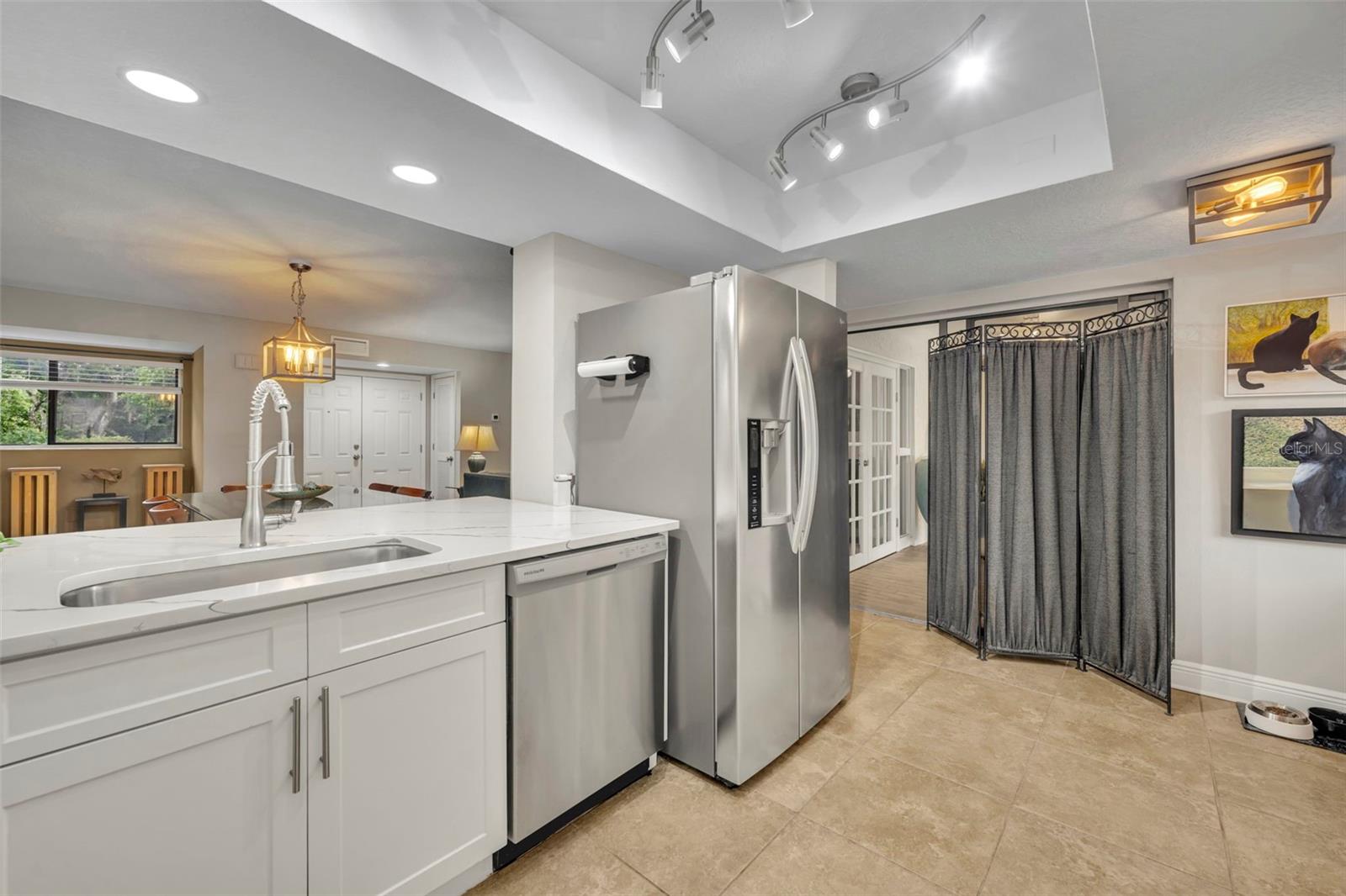 SUN BAY CLUB CONDO - Residential