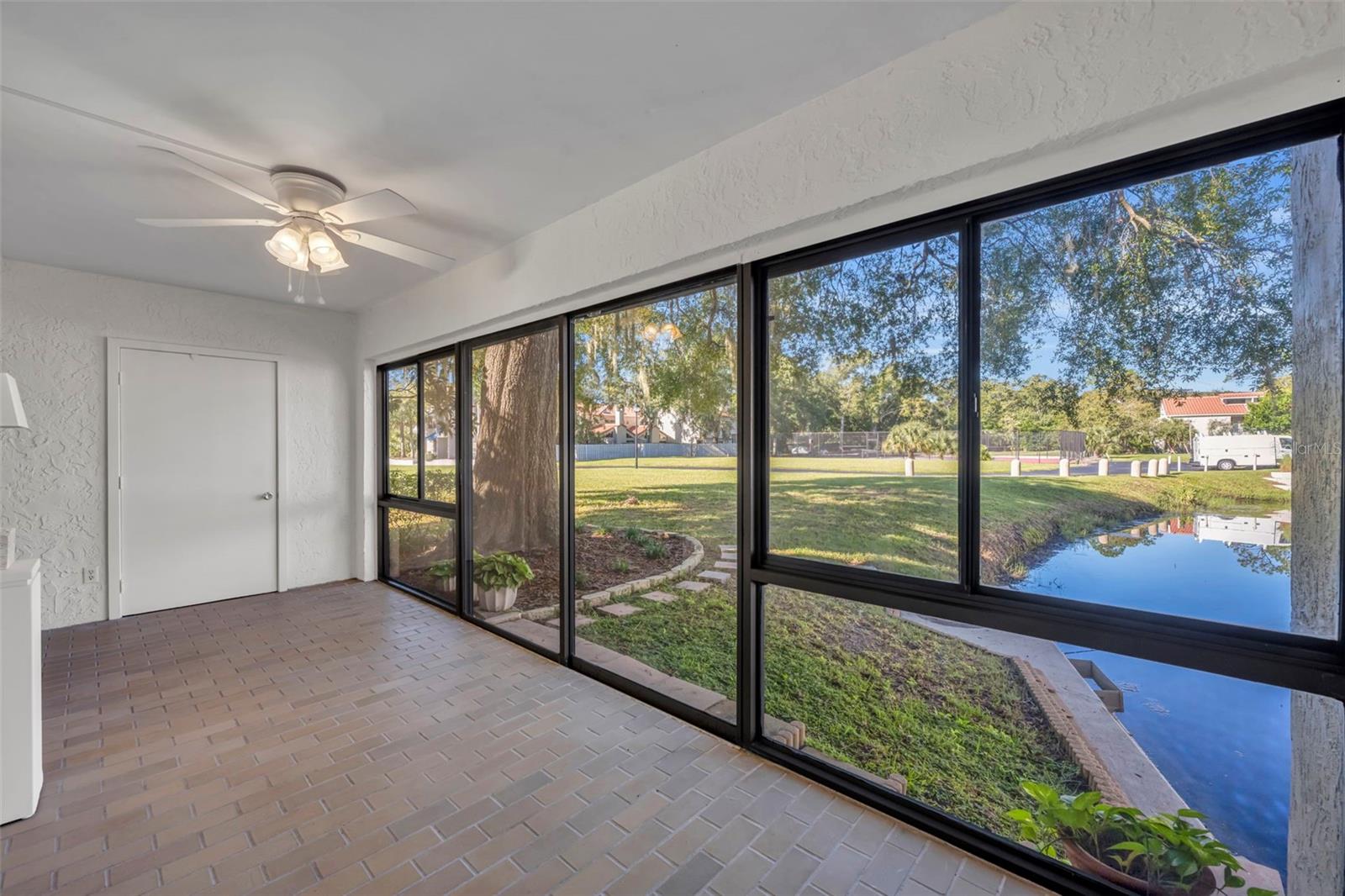 SUN BAY CLUB CONDO - Residential
