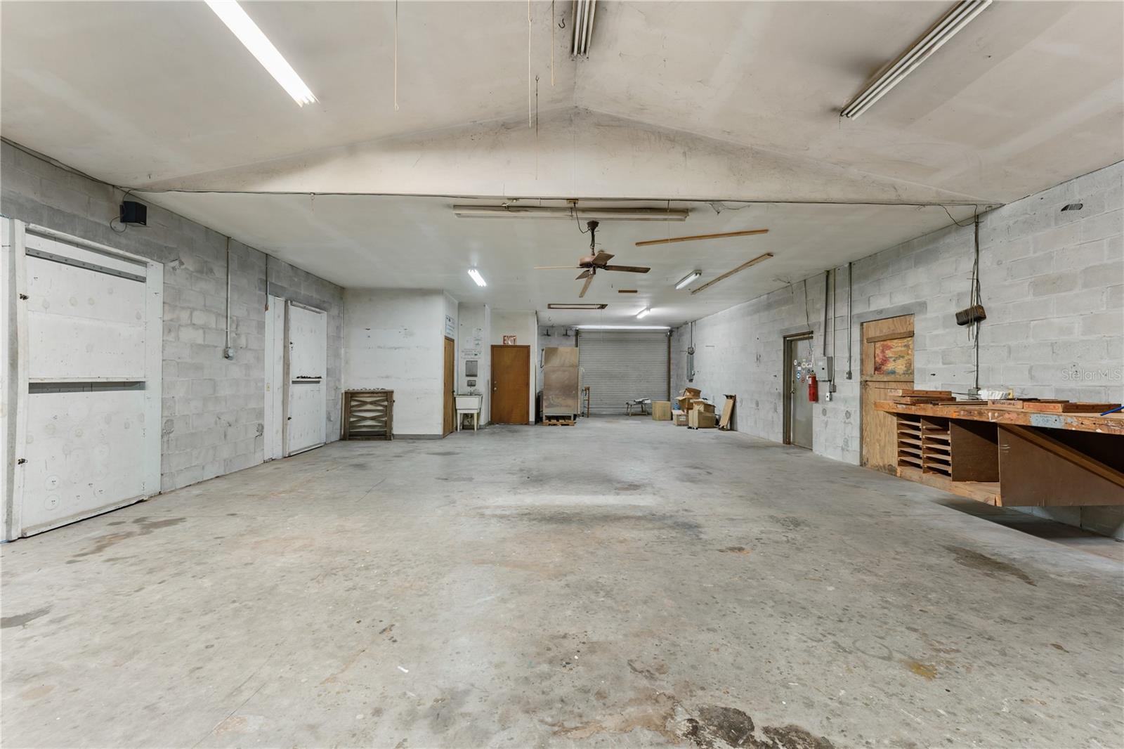 HOMOSASSA TOWN - Commercial Sale