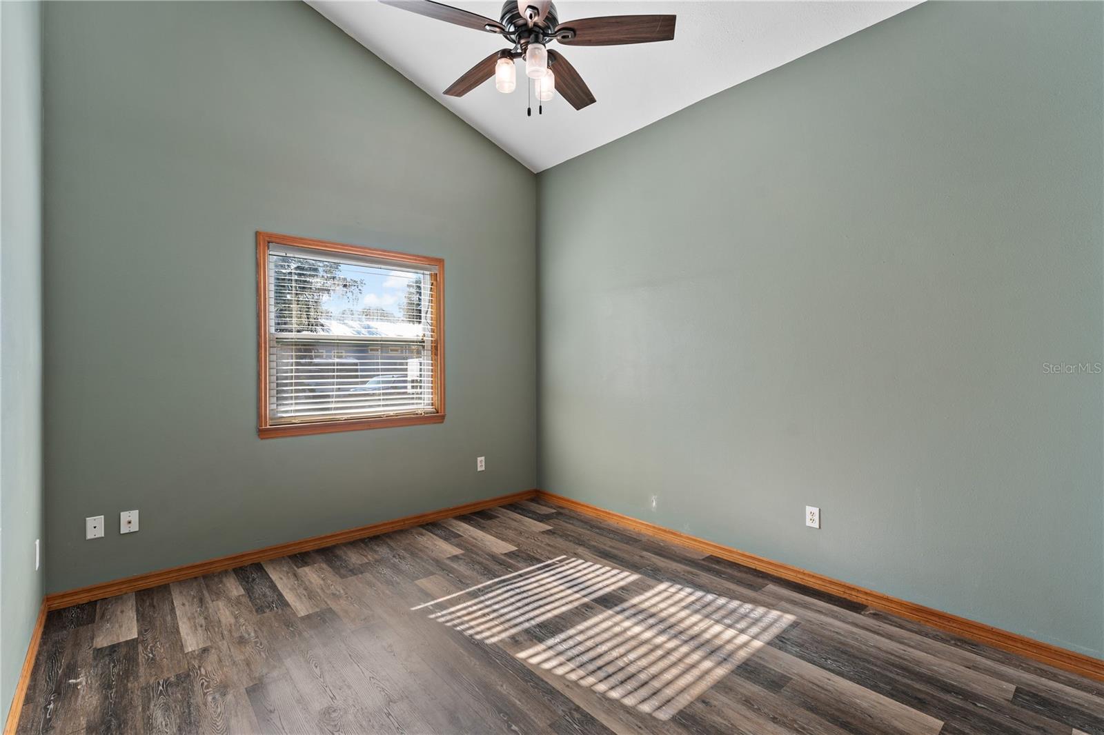 HOMOSASSA TOWN - Commercial Sale