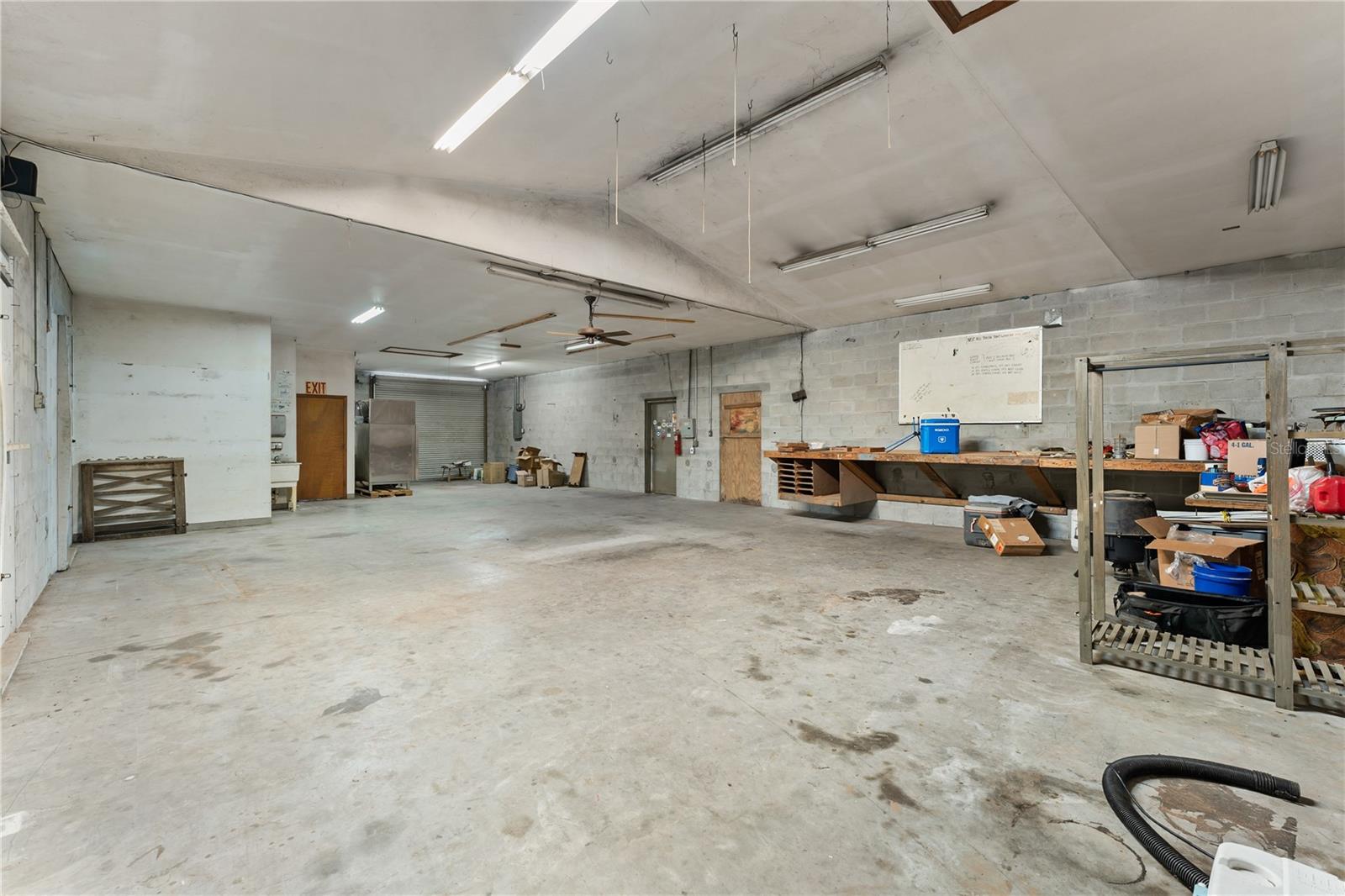 HOMOSASSA TOWN - Commercial Sale