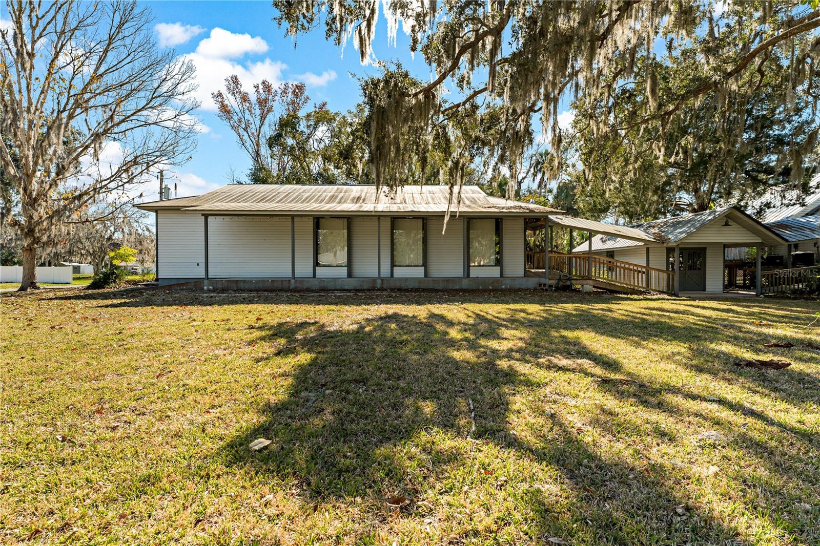 HOMOSASSA TOWN - Commercial Sale