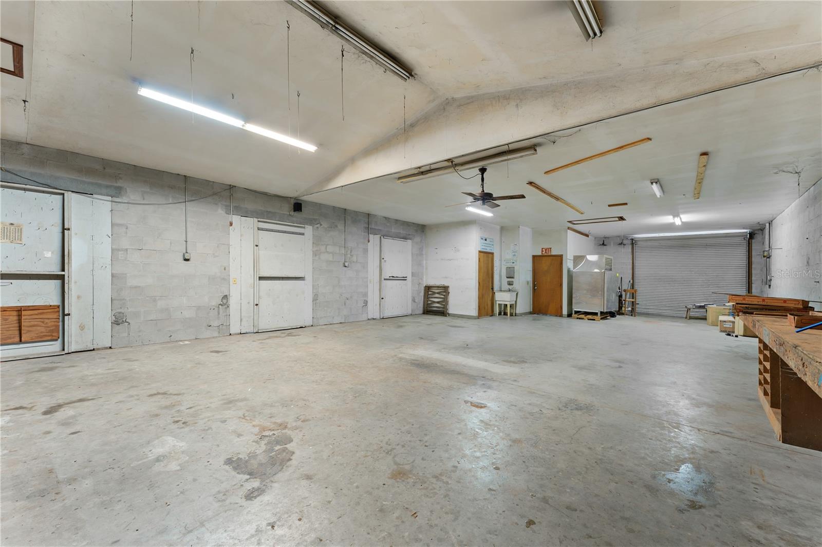 HOMOSASSA TOWN - Commercial Sale