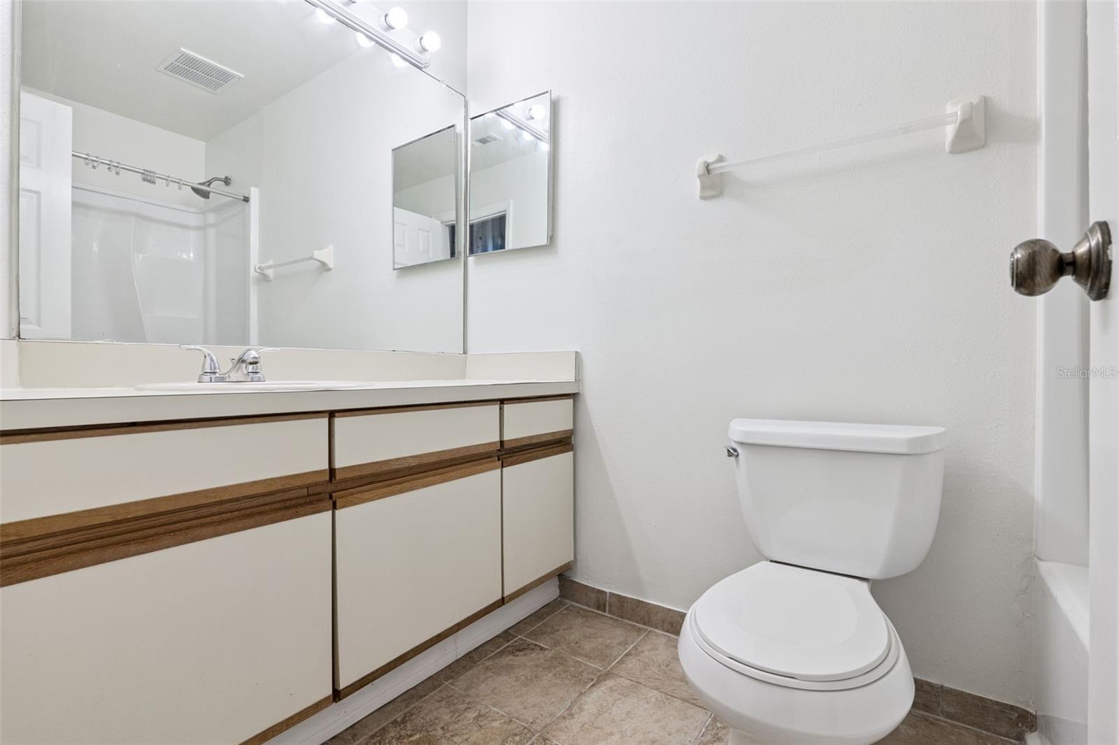 HIDDEN SPGS CONDO - Residential