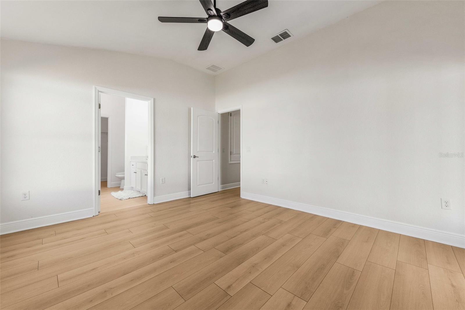 BERKLEY RIDGE PH 01 - Residential