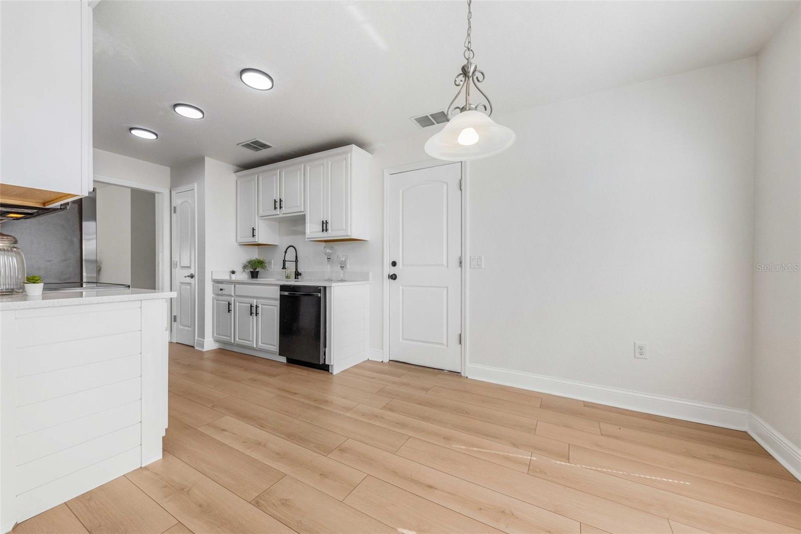 BERKLEY RIDGE PH 01 - Residential