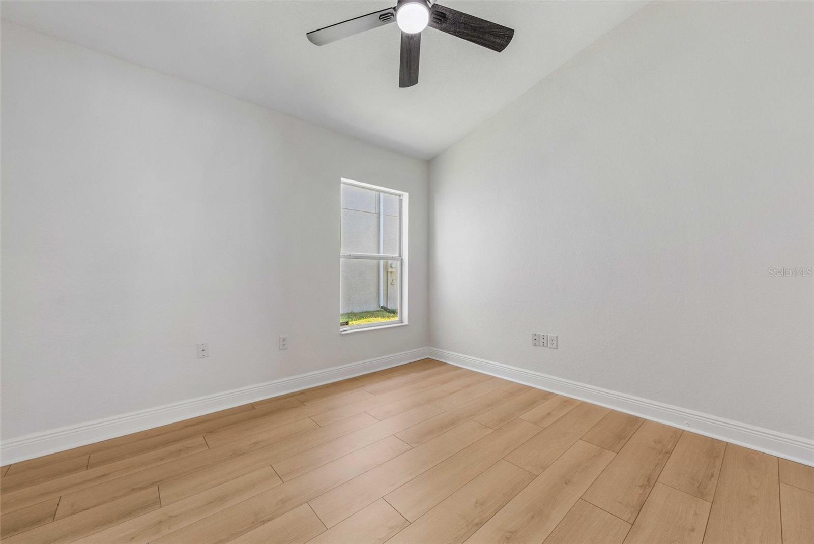 BERKLEY RIDGE PH 01 - Residential