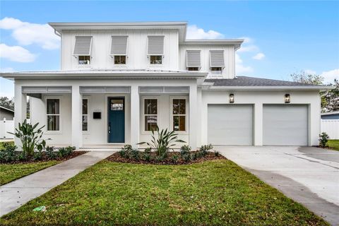 A home in WINTER PARK