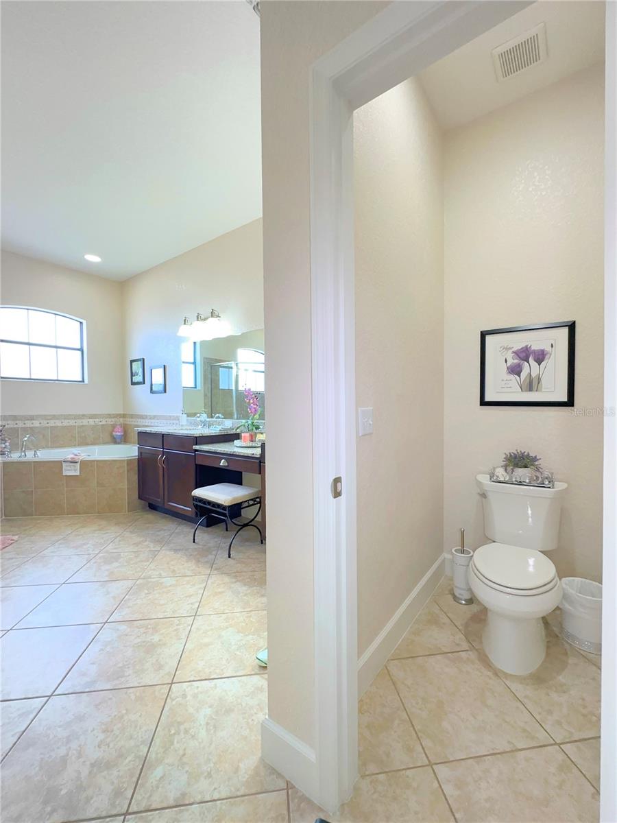 TUSCANY WOODS - Residential